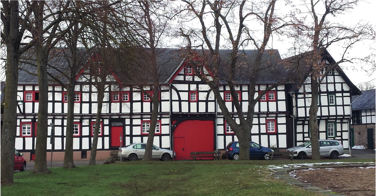 Hostel, Friedenthalstraße 15